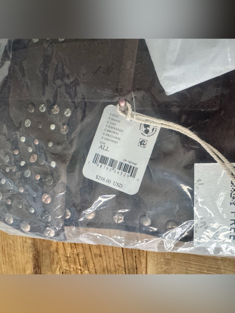 NWT We The Free Shay Stud Leather Tote ~ Espresso ~ STILL IN PACKAGING! Giftable - Picture 9 of 11